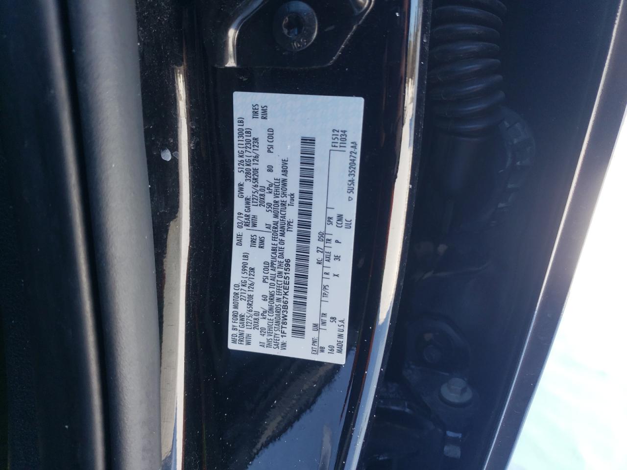 2019 Ford F350 - Image 12