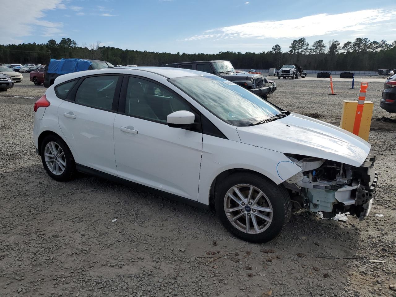 2018 Ford Focus - Image 4