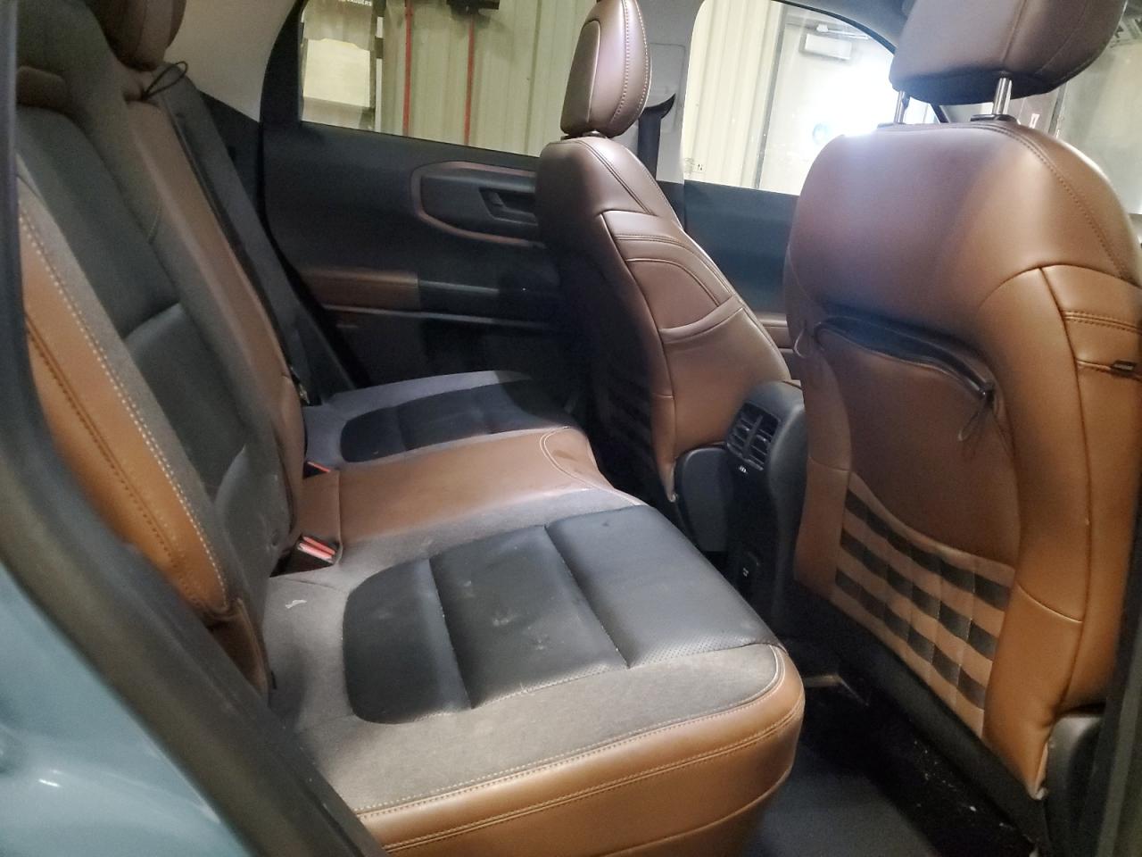 2021 Ford Bronco - Image 10