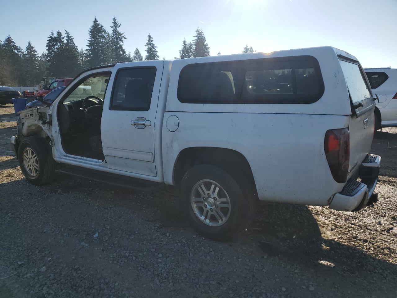 2012 Chevrolet Colorado - Image 2