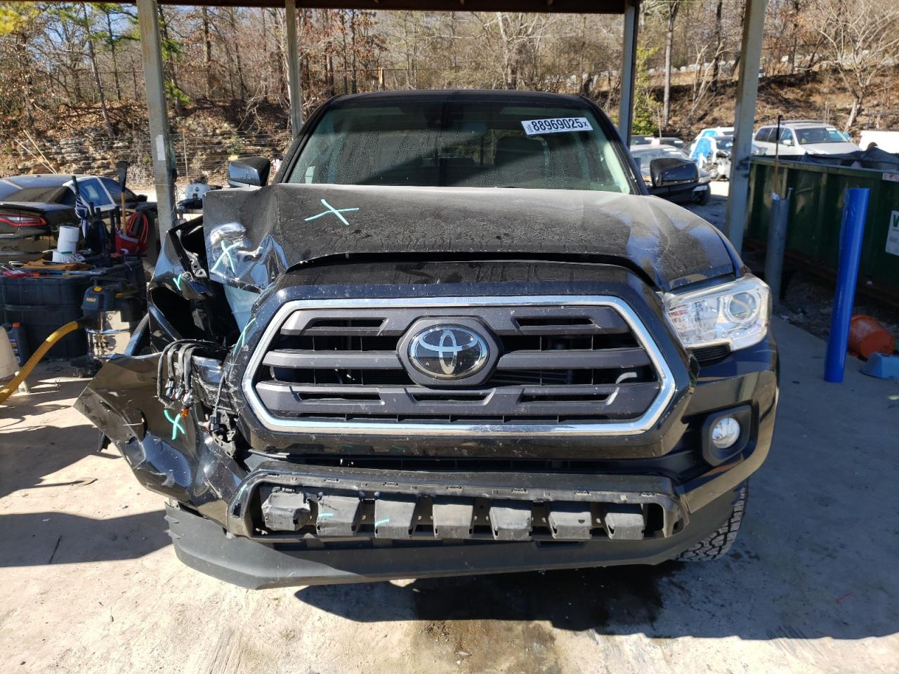 2019 Toyota Tacoma - Image 5