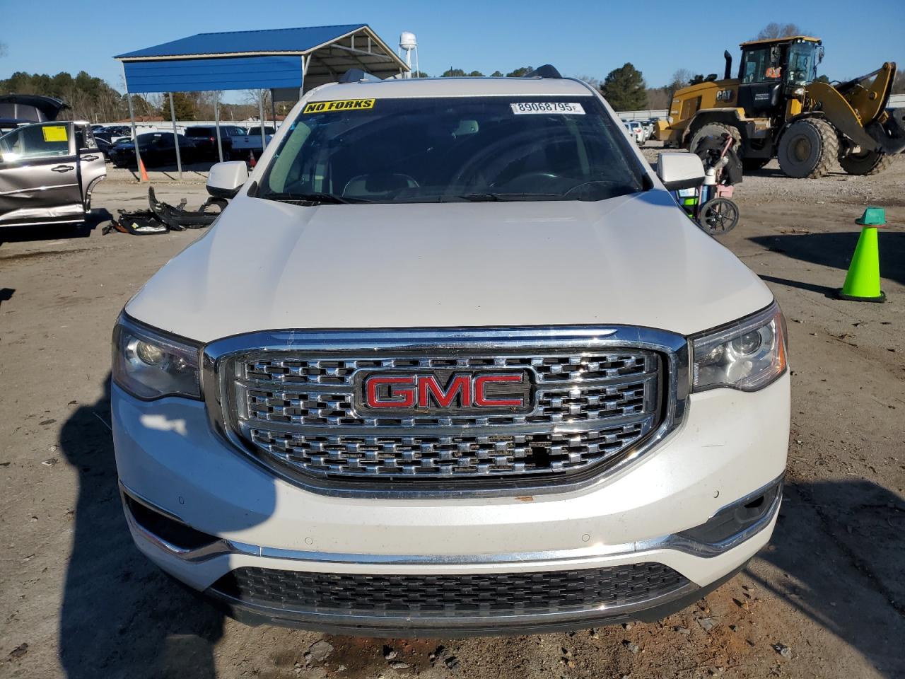 2017 GMC Acadia - Image 5