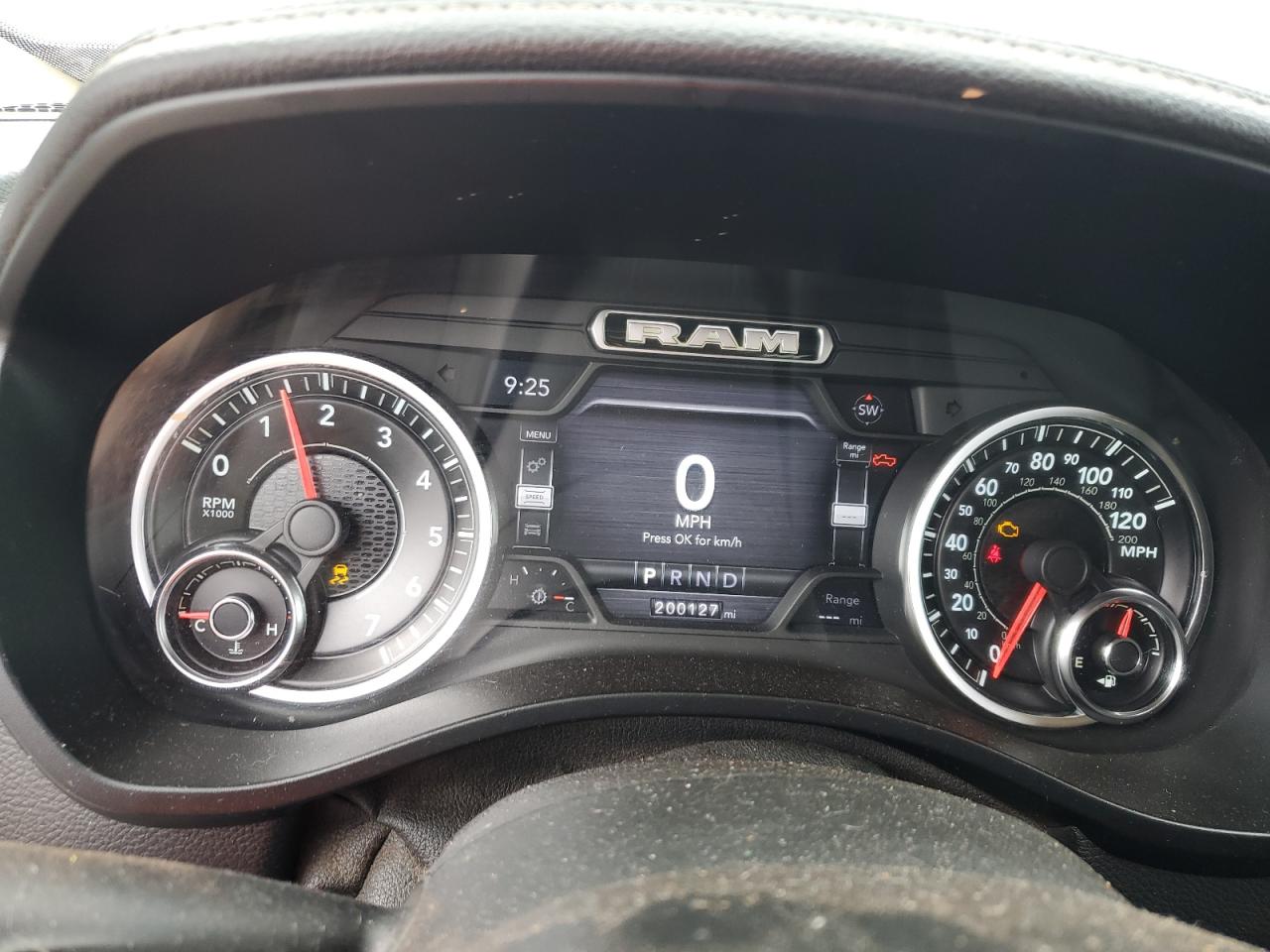 2019 RAM 1500 - Image 9