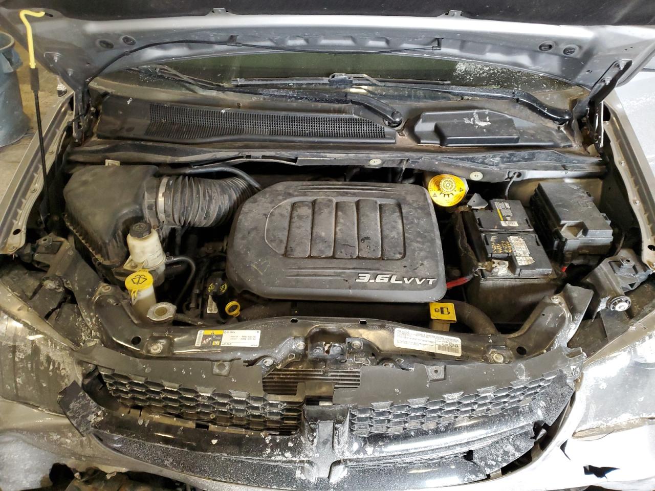 2016 Dodge Caravan - Image 12