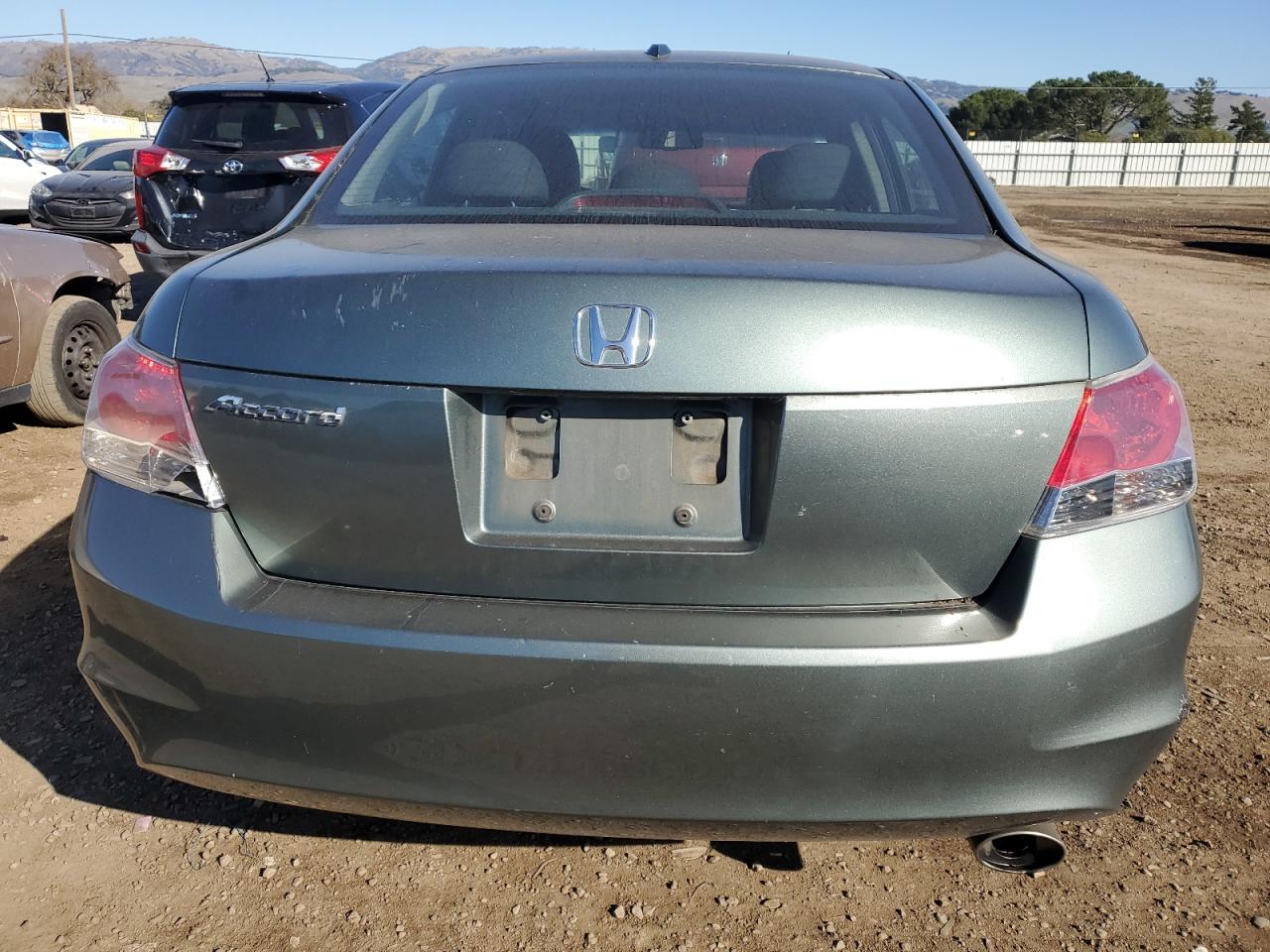 2009 Honda Accord - Image 6