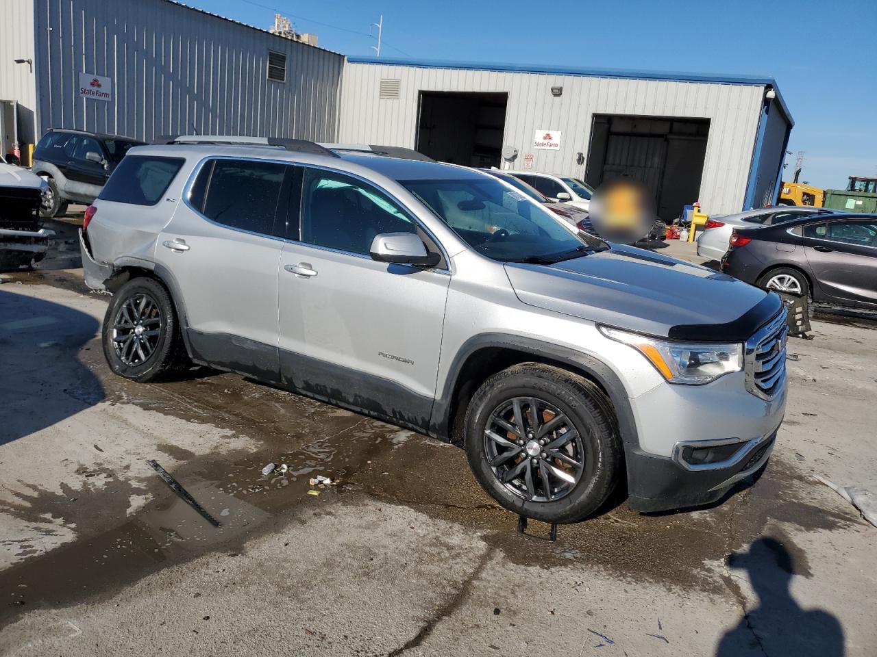 2019 GMC Acadia - Image 4