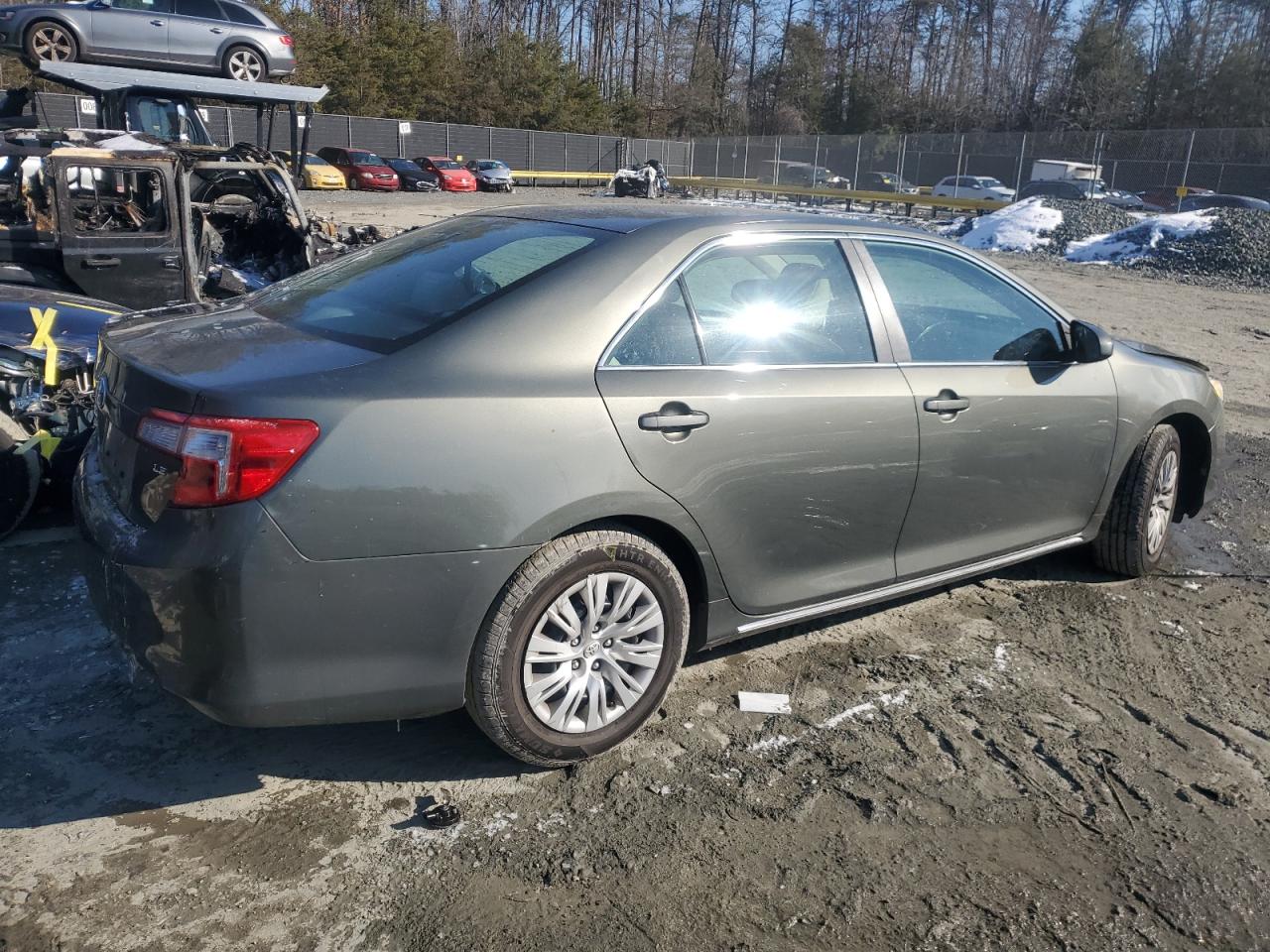 2013 Toyota Camry - Image 3
