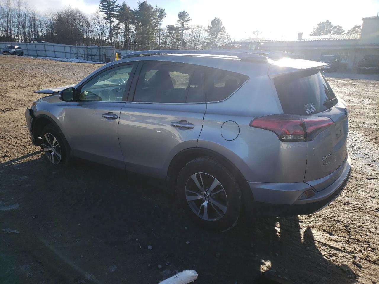 2018 Toyota RAV 4 - Image 2