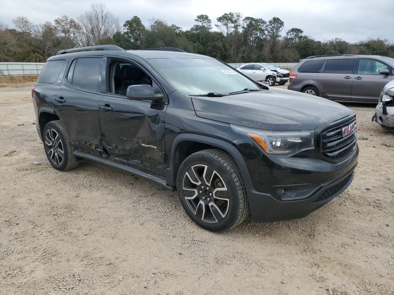 2019 GMC Acadia - Image 4