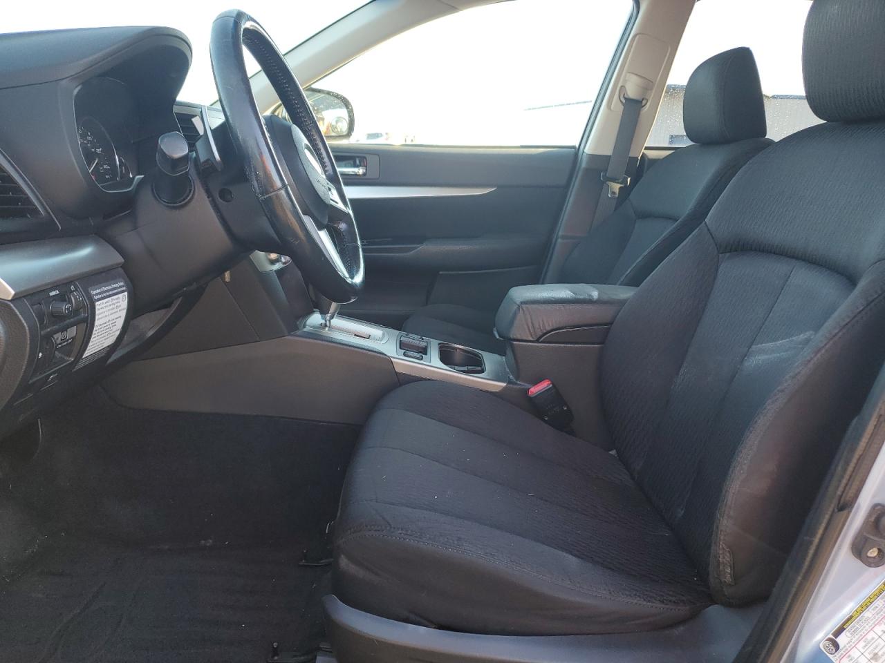 2011 Subaru Outback - Image 7