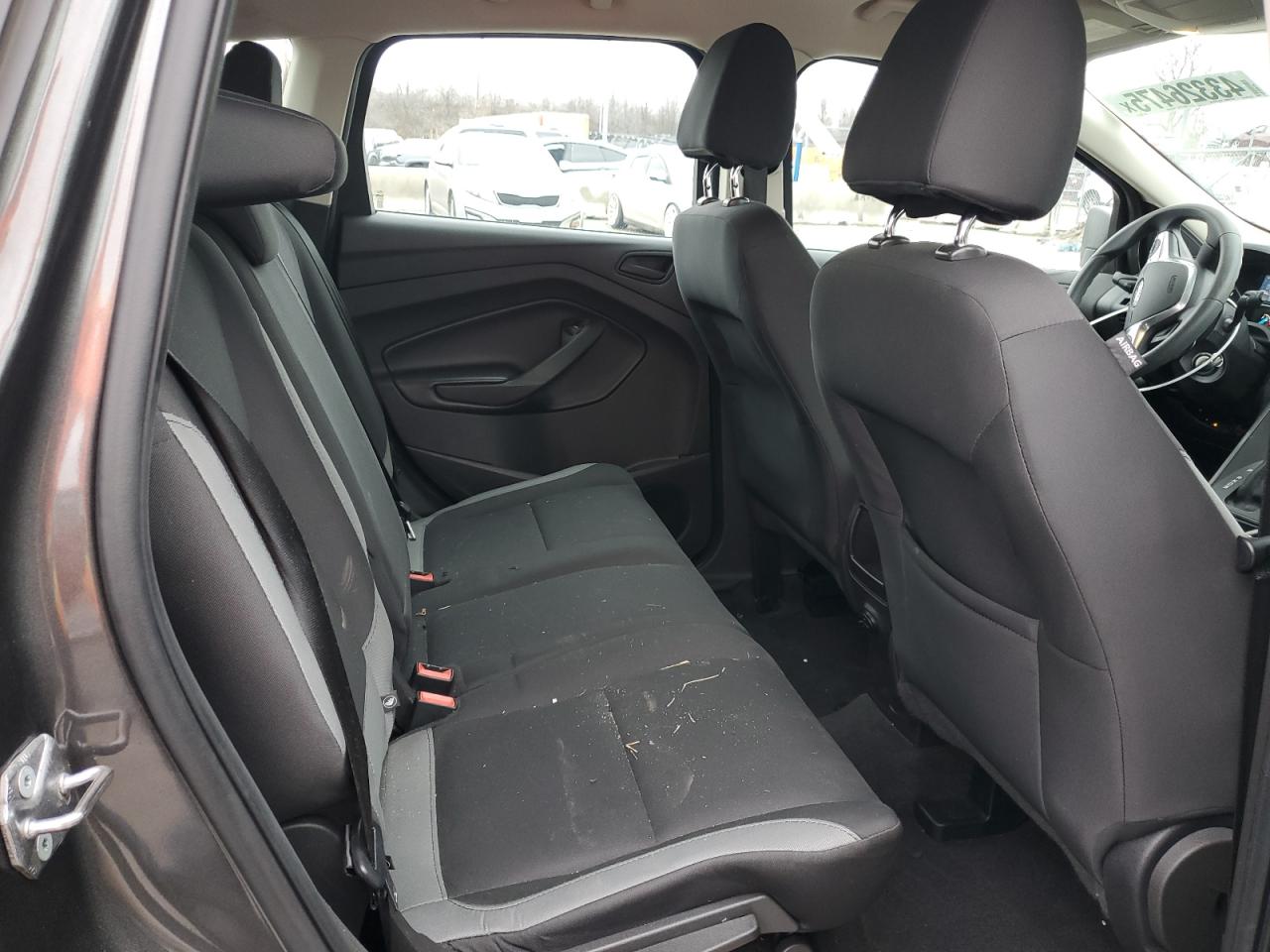 2015 Ford Escape - Image 11