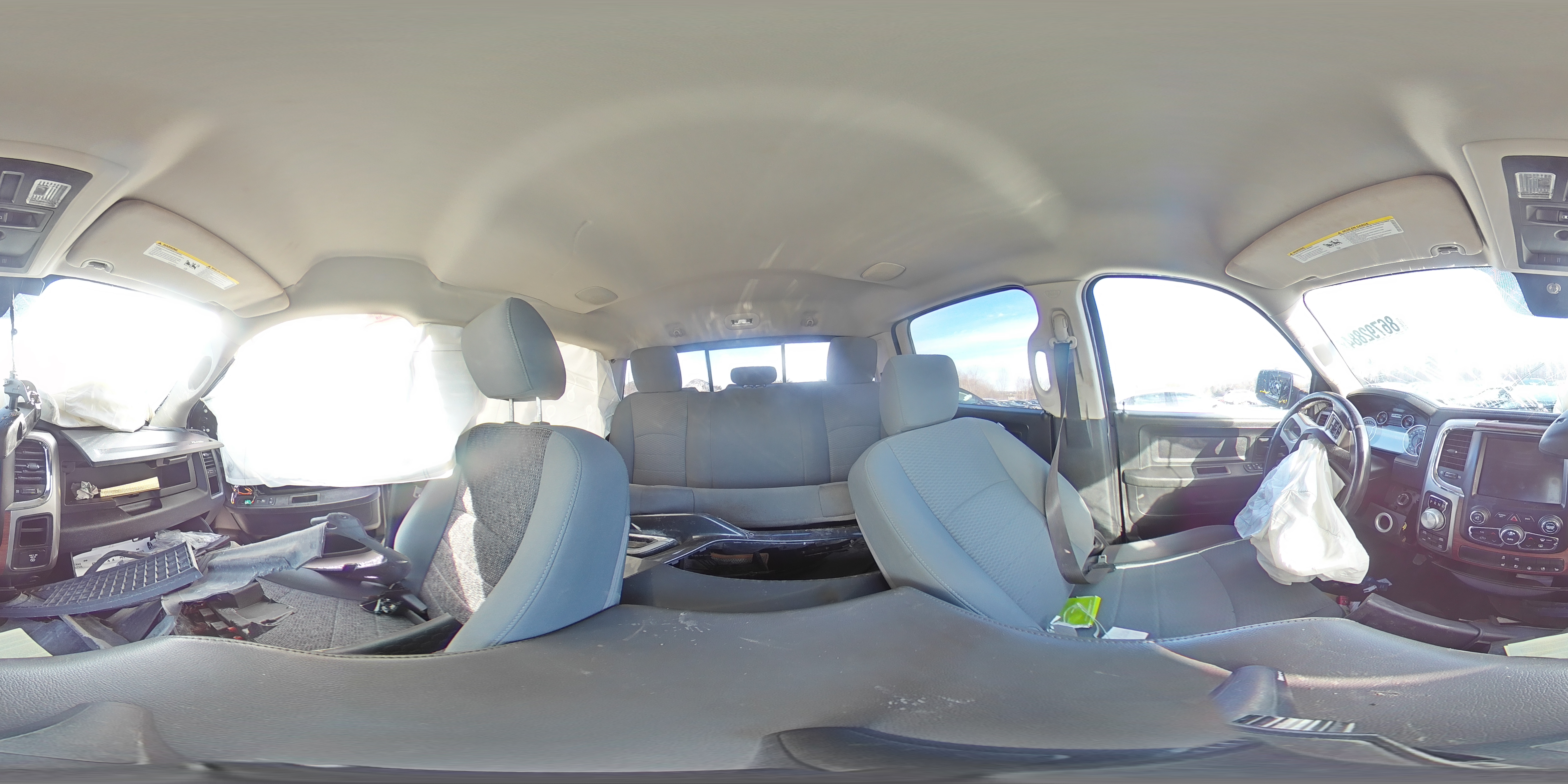 2016 RAM 1500 - Image 13