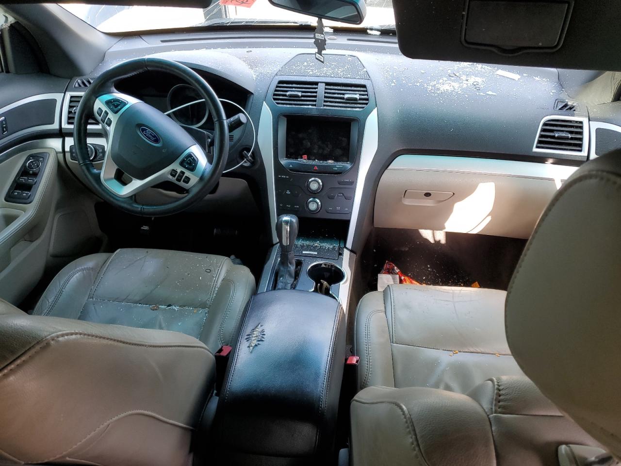2015 Ford Explorer - Image 8