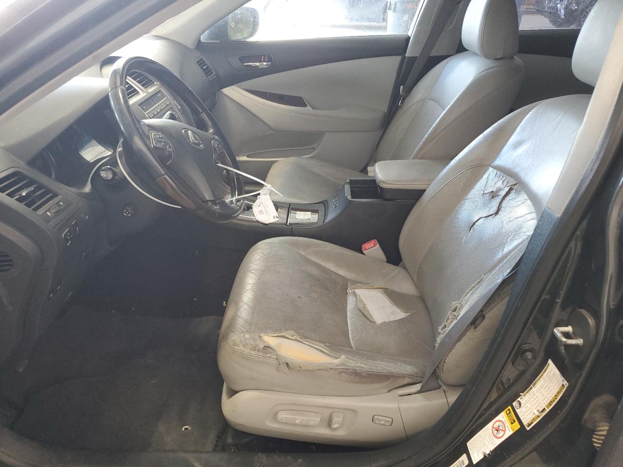 2010 Lexus ES - Image 7