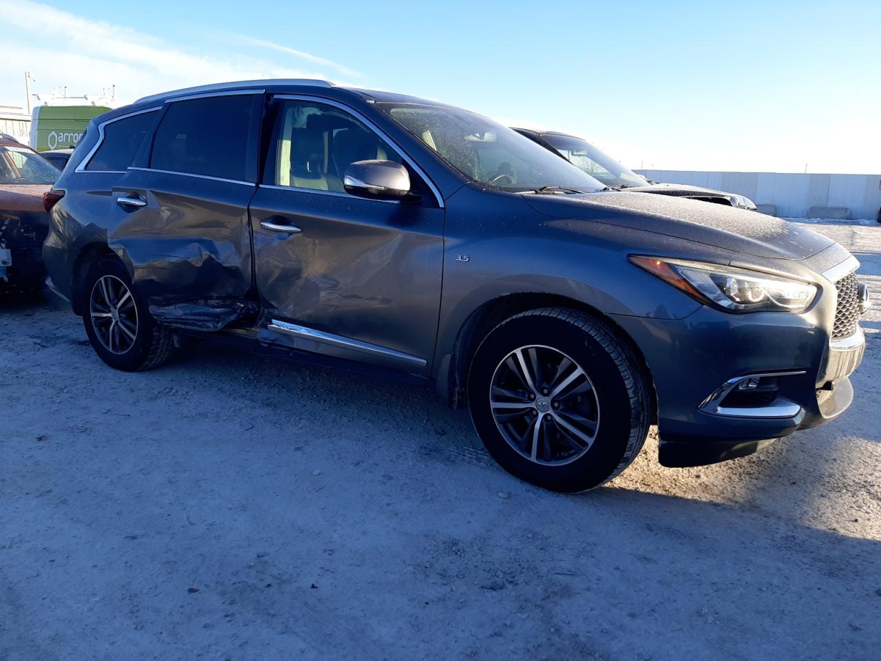2017 Infiniti QX60 - Image 4