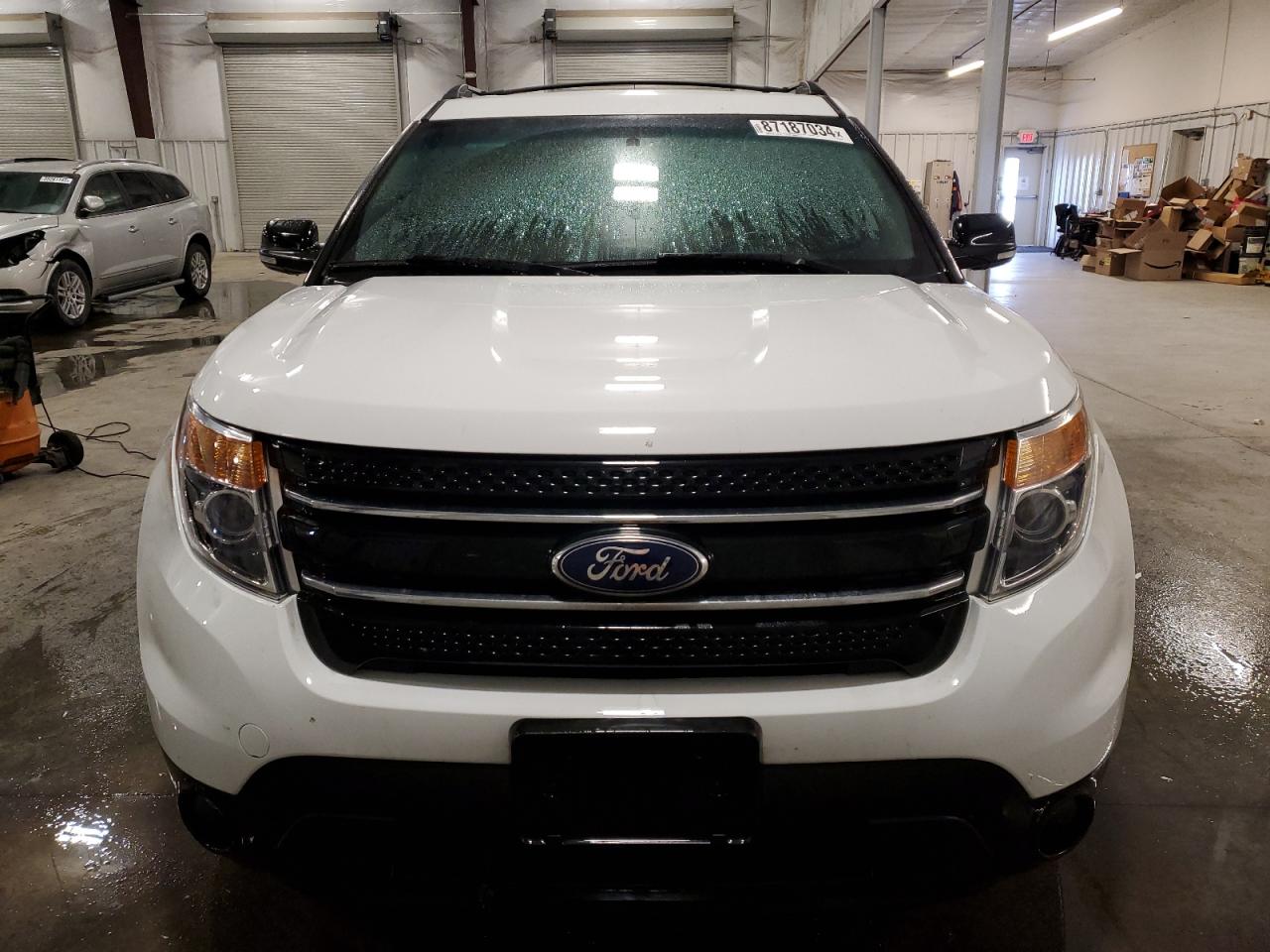 2014 Ford Explorer - Image 5
