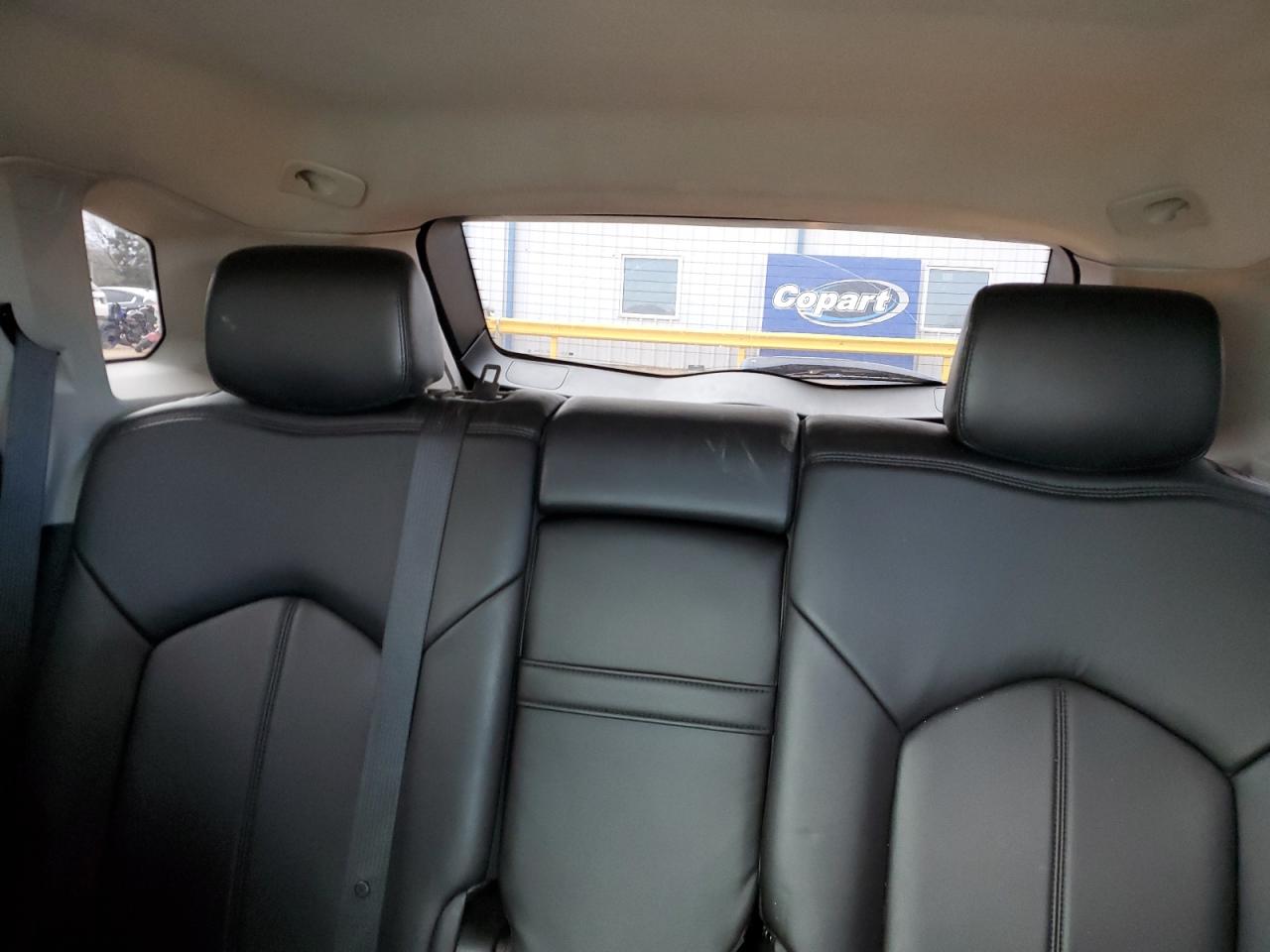 2010 Cadillac SRX - Image 10