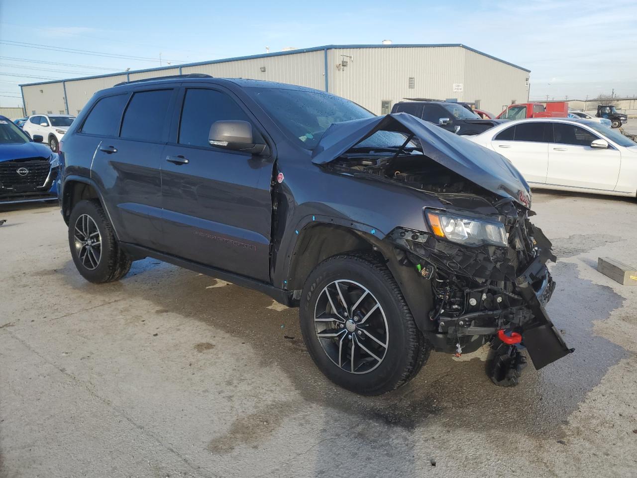 2018 Jeep Grand Cherokee - Image 4