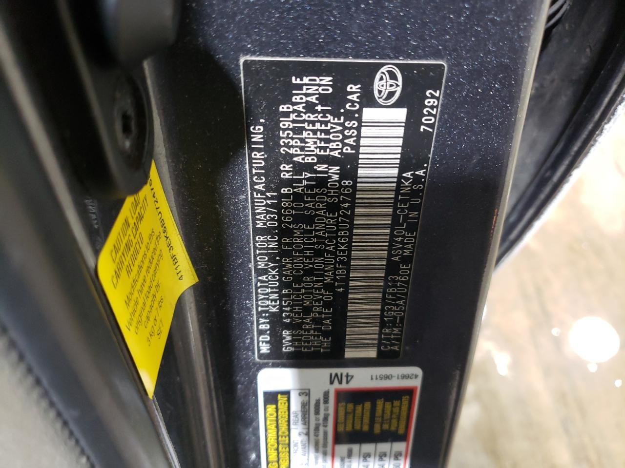 2011 Toyota Camry - Image 14