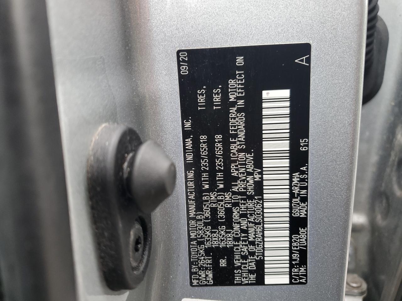 2020 Toyota Highlander - Image 15