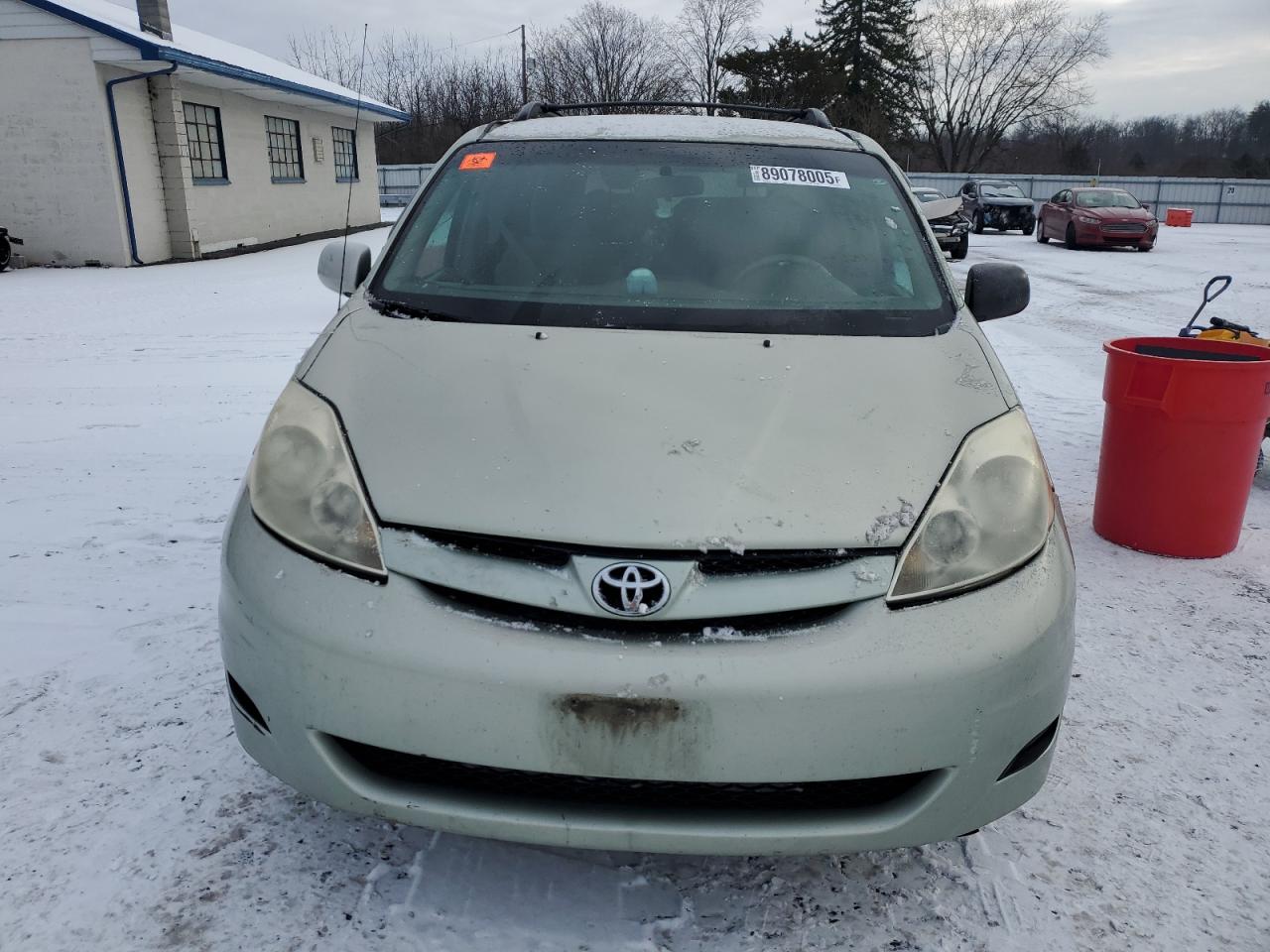 2006 Toyota Sienna - Image 5