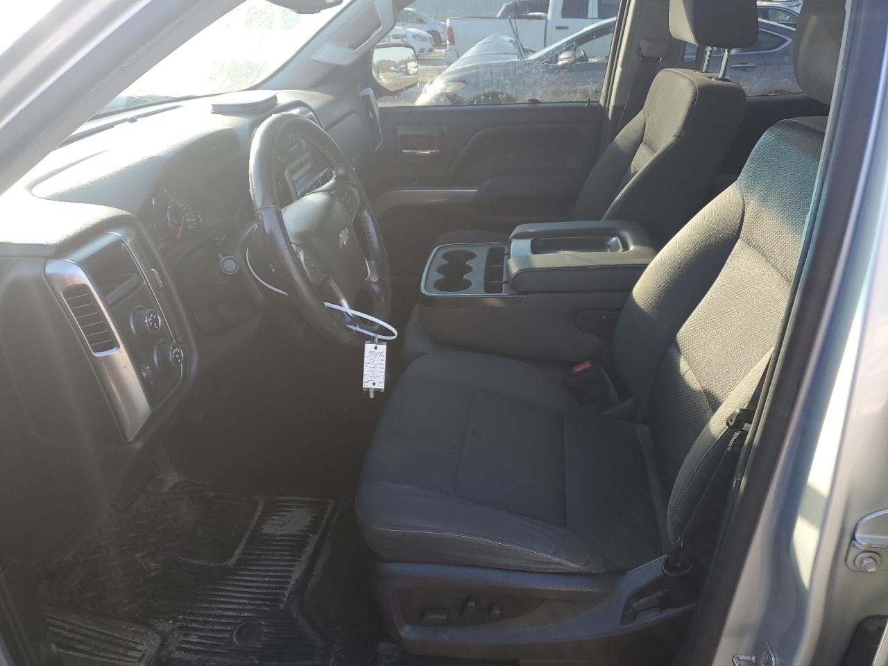 2015 Chevrolet Silverado - Image 7