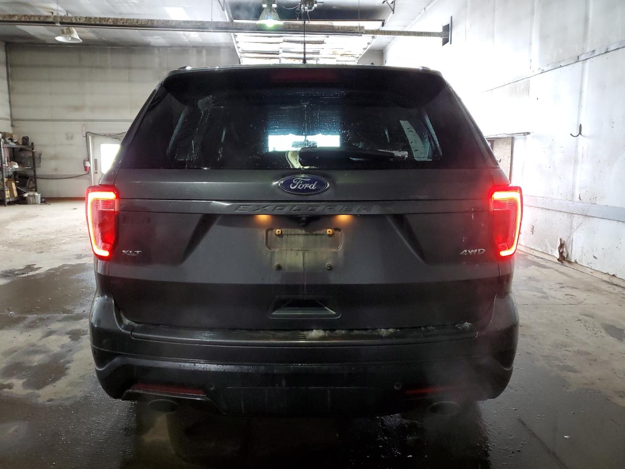 2018 Ford Explorer - Image 6