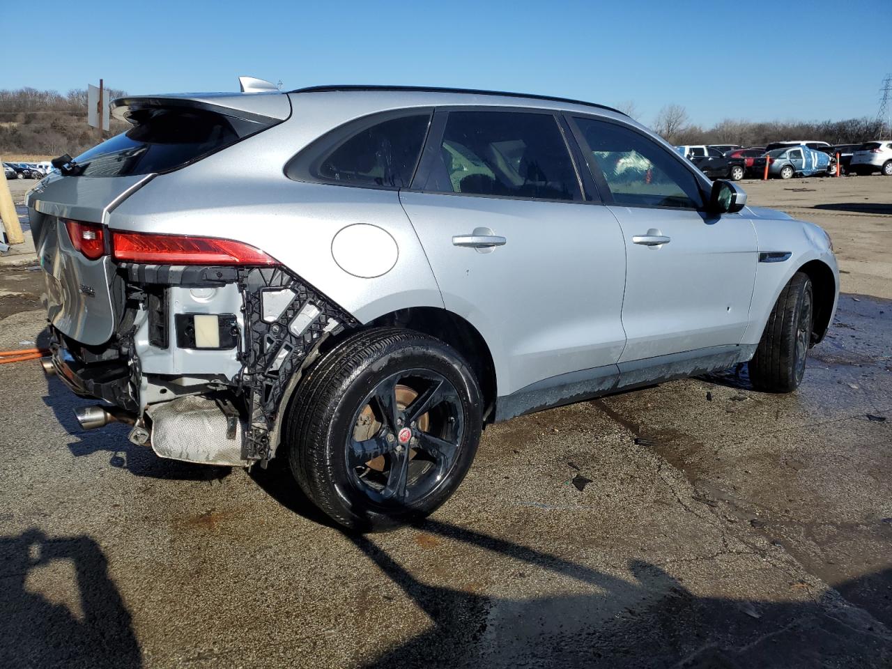 2017 Jaguar F-Pace - Image 3
