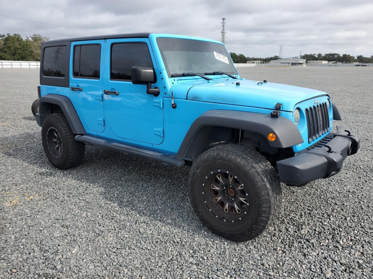 2017 Jeep Wrangler - Image 4