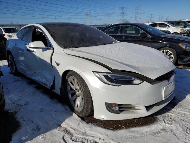  TESLA MODEL S 2018 Белый