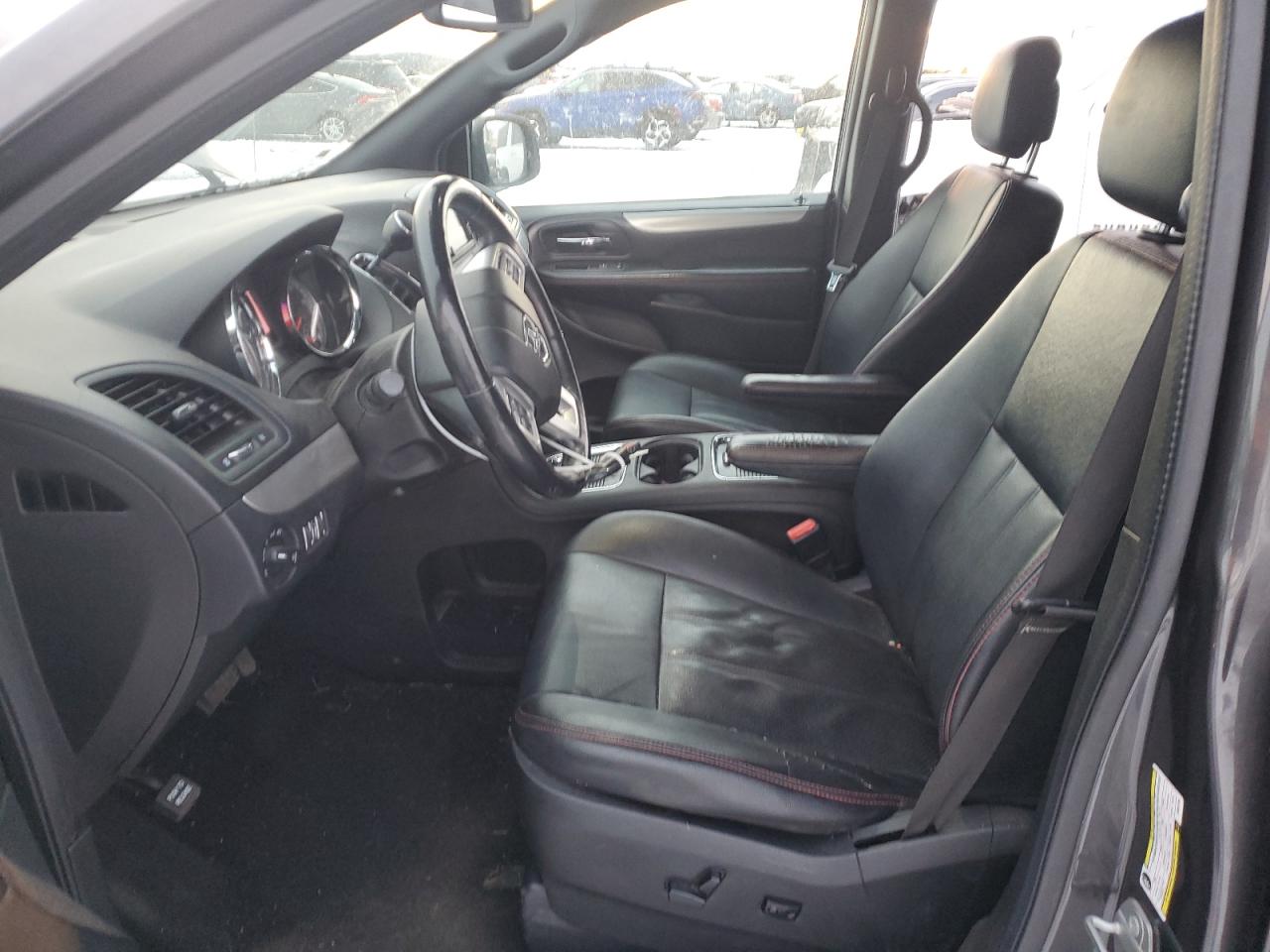 2018 Dodge Caravan - Image 7