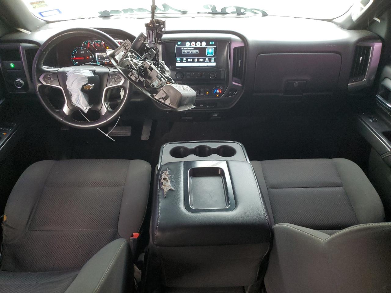 2016 Chevrolet Silverado - Image 8
