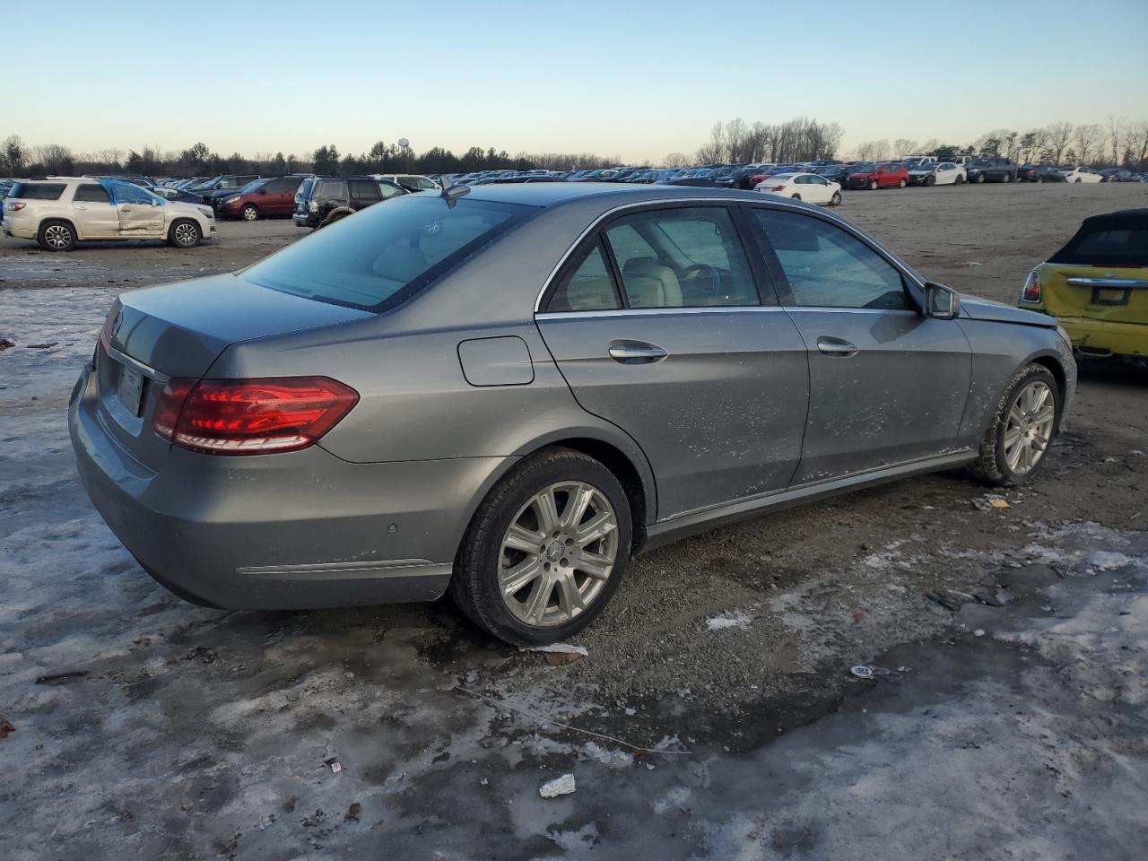 2014 Mercedes-Benz E-klasse - Image 3