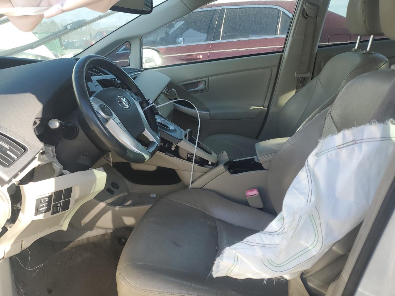 2010 Toyota Prius - Image 7