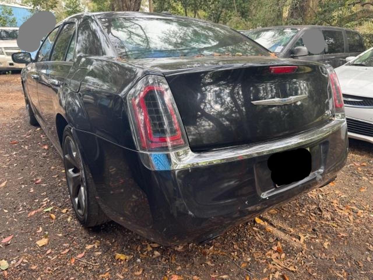 VIN 2C3CCAAG1EH286499 2014 CHRYSLER 300 no.3