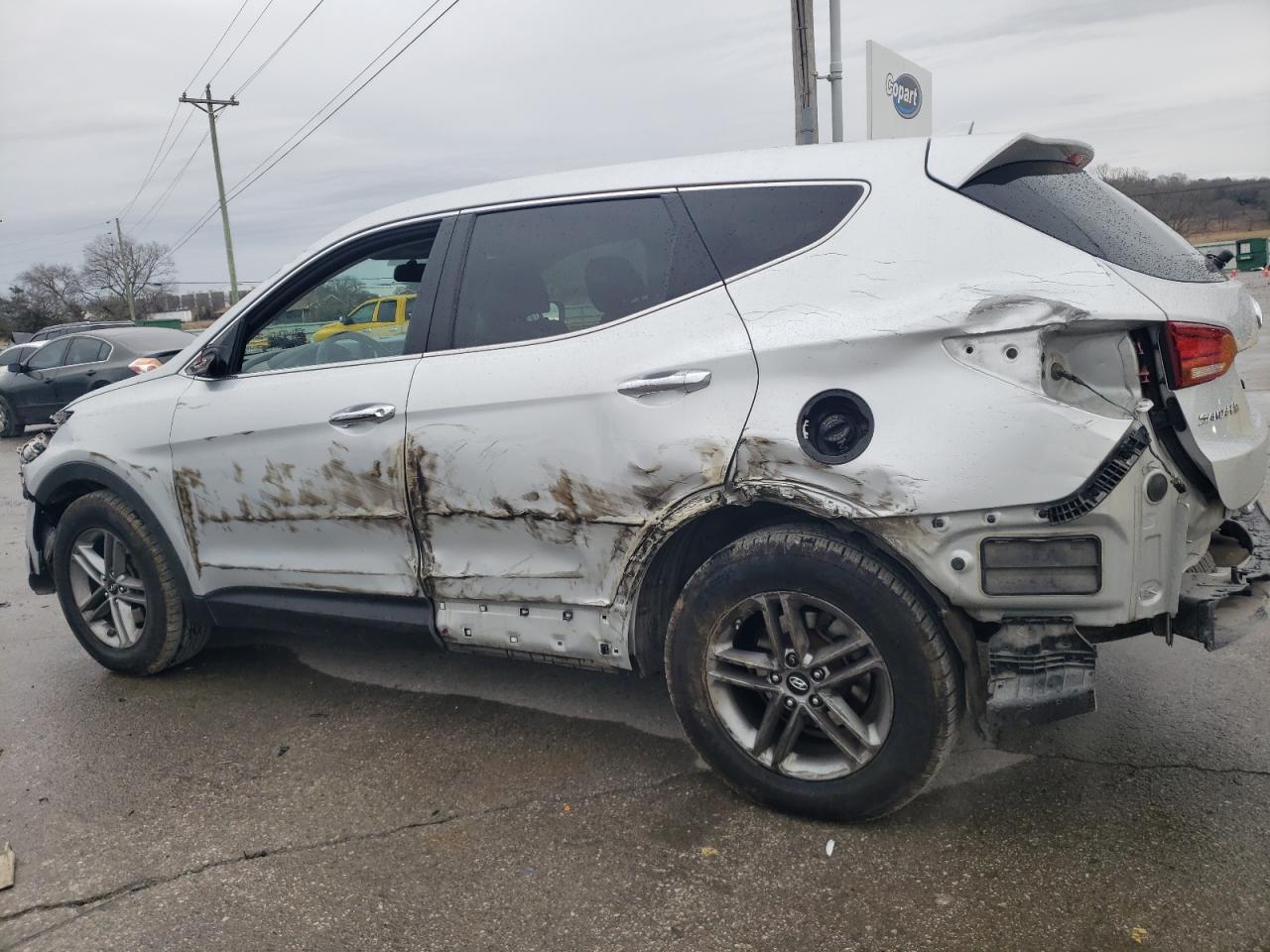 2017 Hyundai Santa Fe - Image 2