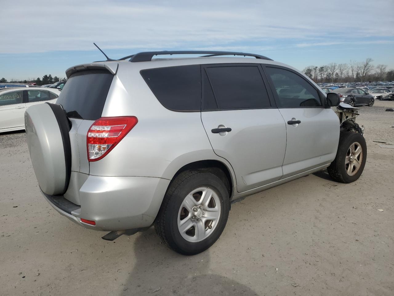 2009 Toyota RAV 4 - Image 3