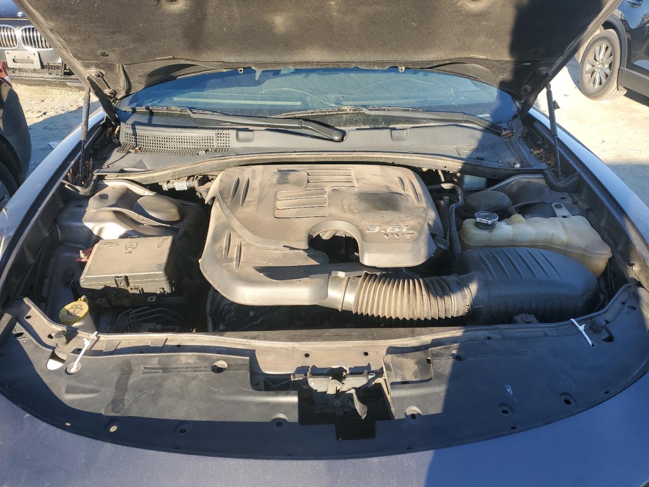 2017 Dodge Charger - Image 12
