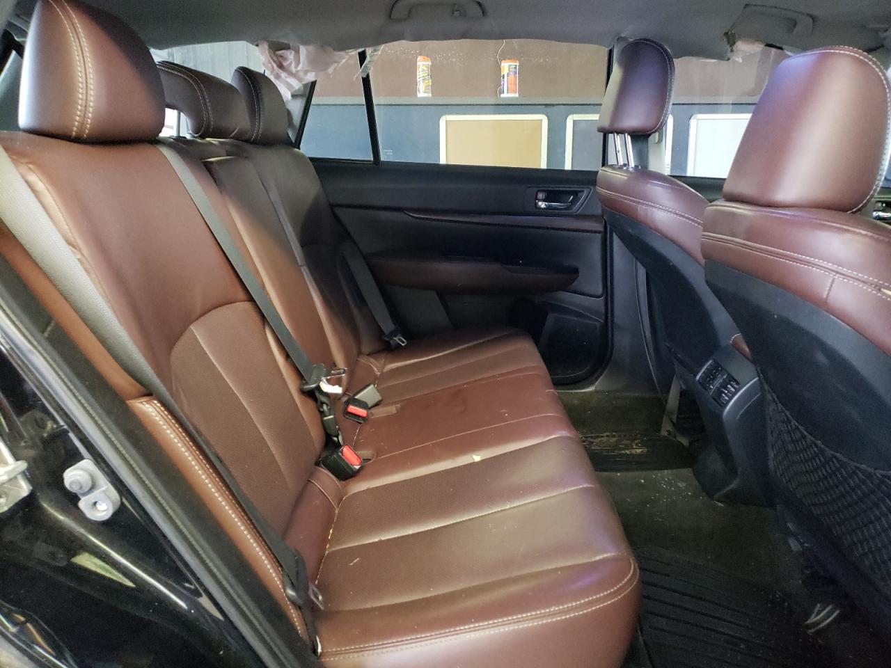 2013 Subaru Outback - Image 11