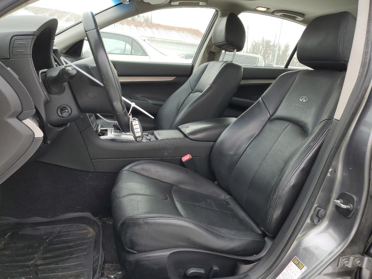 2013 Infiniti G - Image 8