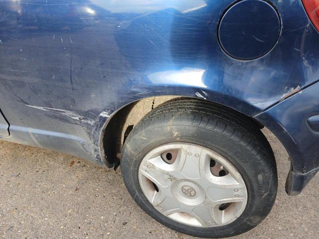 2004 TOYOTA YARIS BLUE