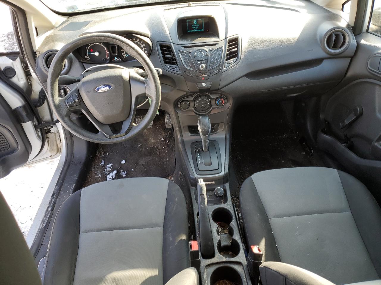 2015 Ford Fiesta - Image 8