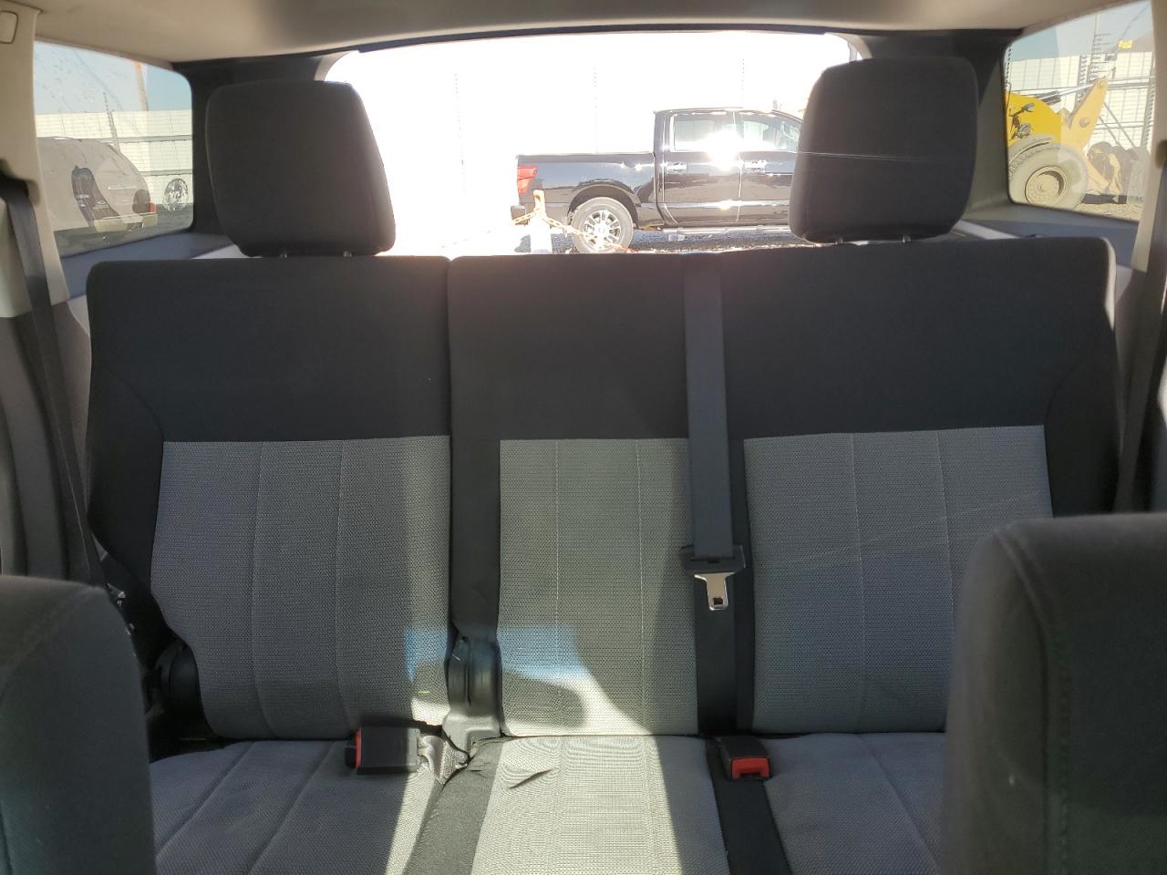 2007 Dodge Nitro - Image 10