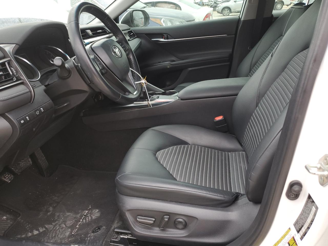 2020 Toyota Camry - Image 7
