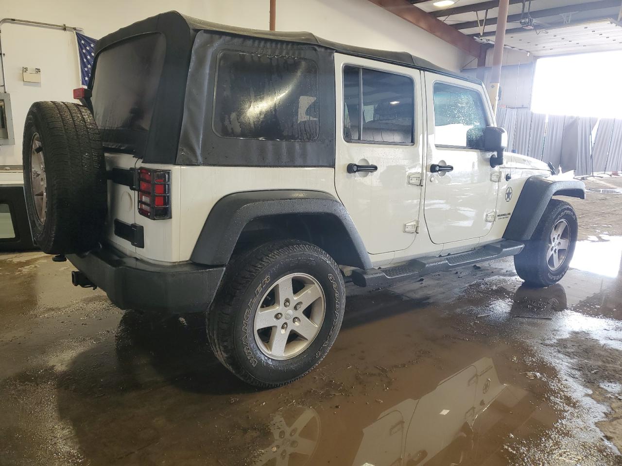 2017 Jeep Wrangler - Image 3