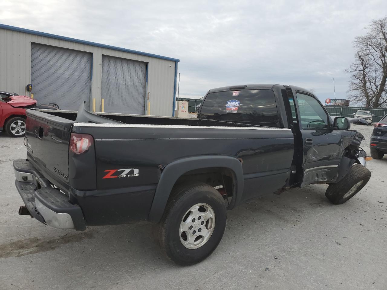 2003 Chevrolet Silverado - Image 3