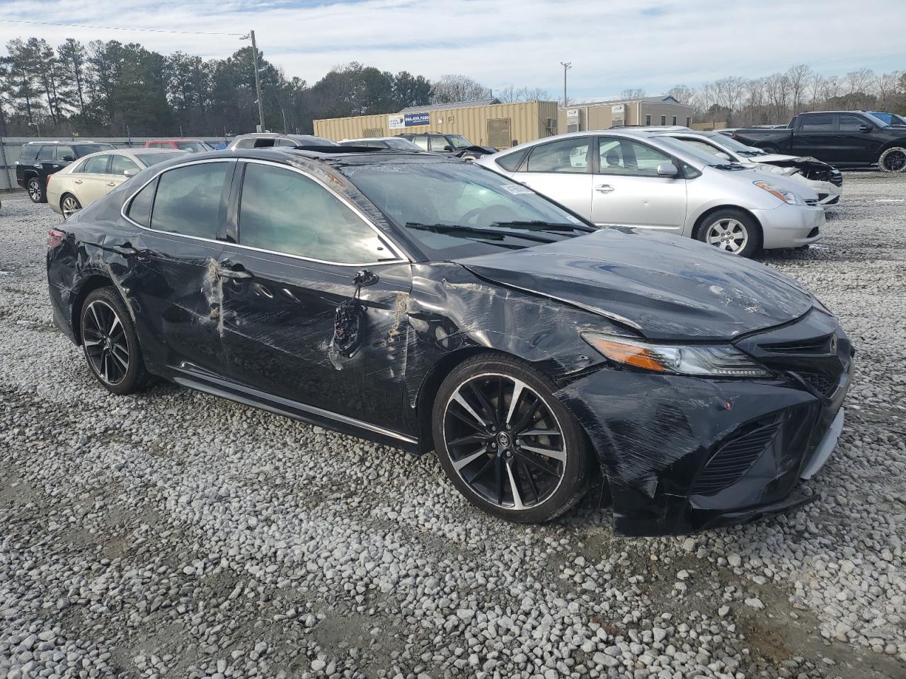 2018 Toyota Camry - Image 4