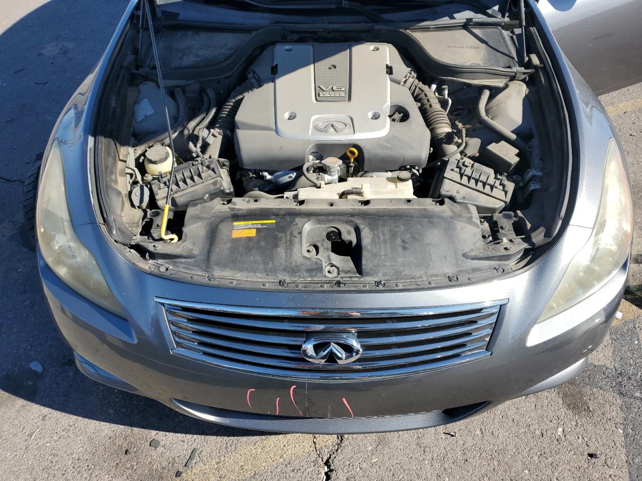 2011 Infiniti G - Image 11