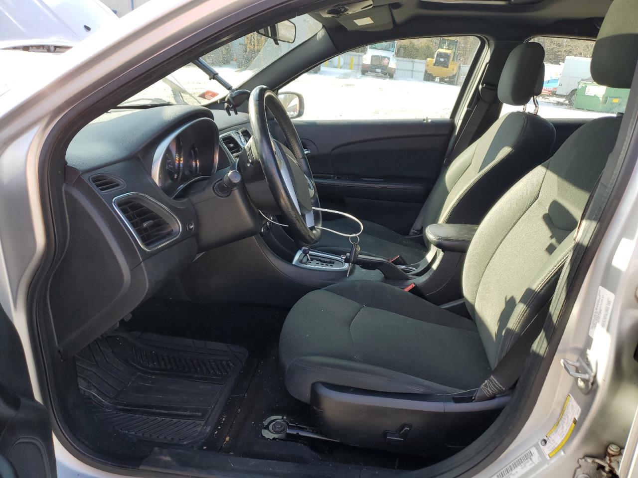 2011 Chrysler 200 - Image 7