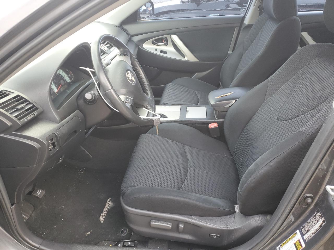 2011 Toyota Camry - Image 7